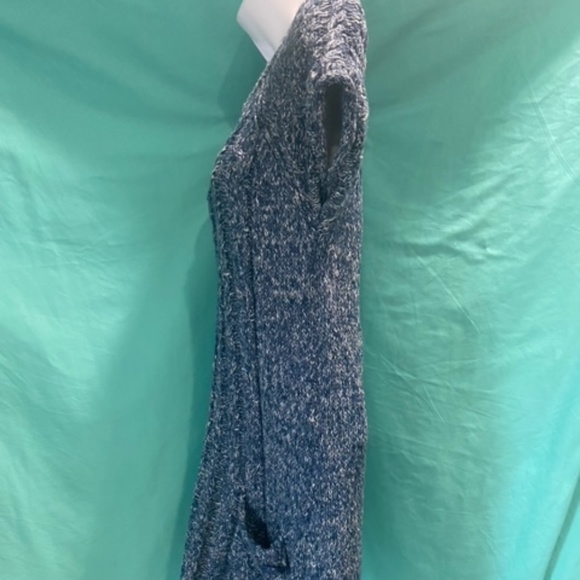 Sweater Dress Size Medium - Picture 7 of 14